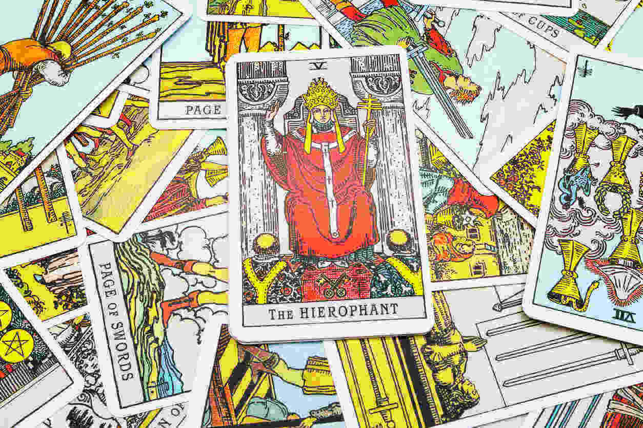 kartu hierophant