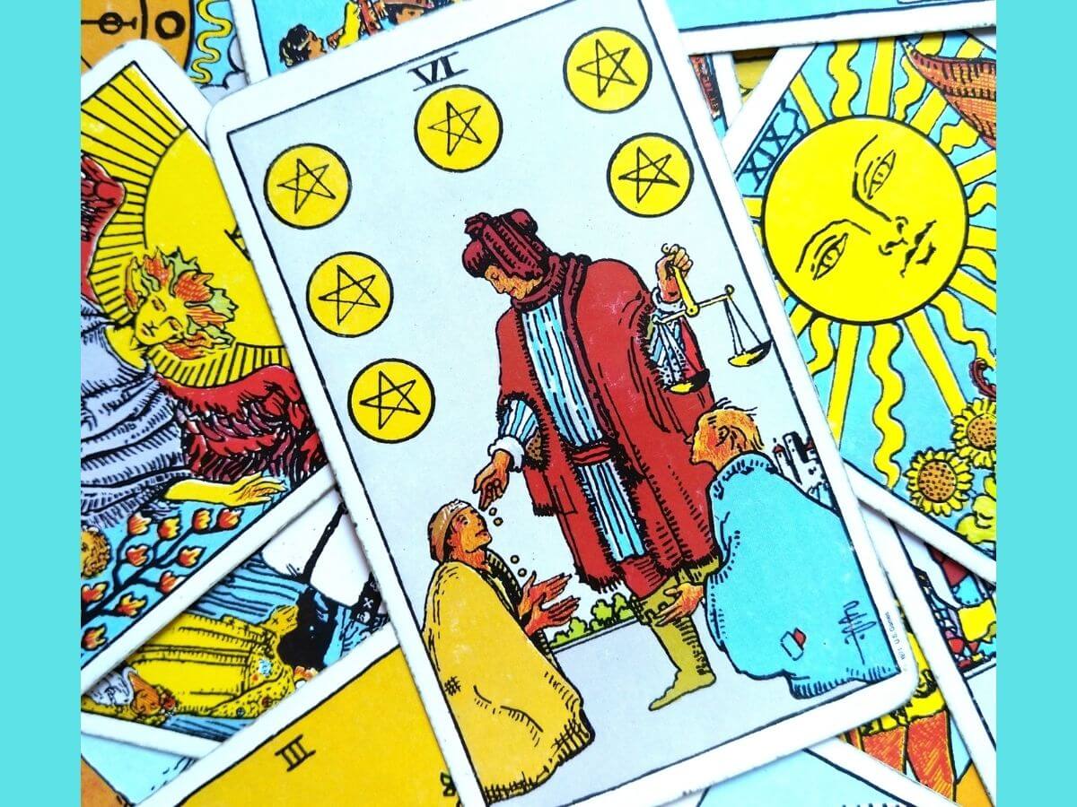 Arti kartu 6 of Pentacles
